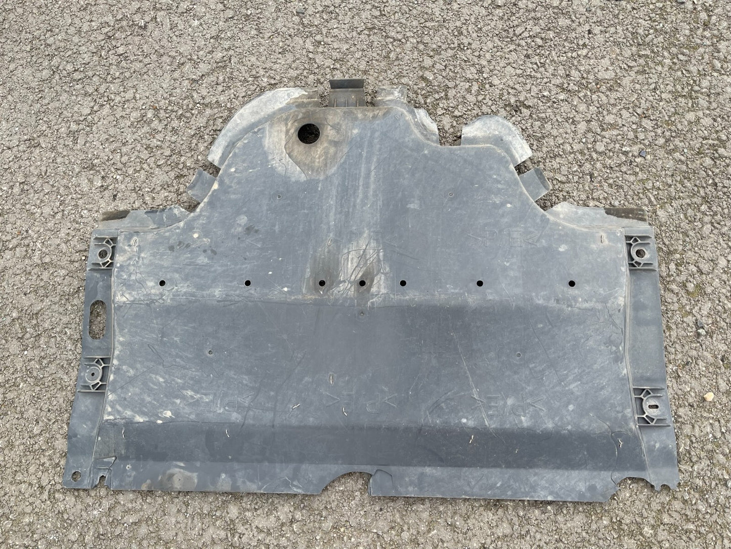 OE VAUXHALL VIVARO UNDER ENGINE COVER UNDERTRAY SHEILD 2014 2015 2016 2017 2018
