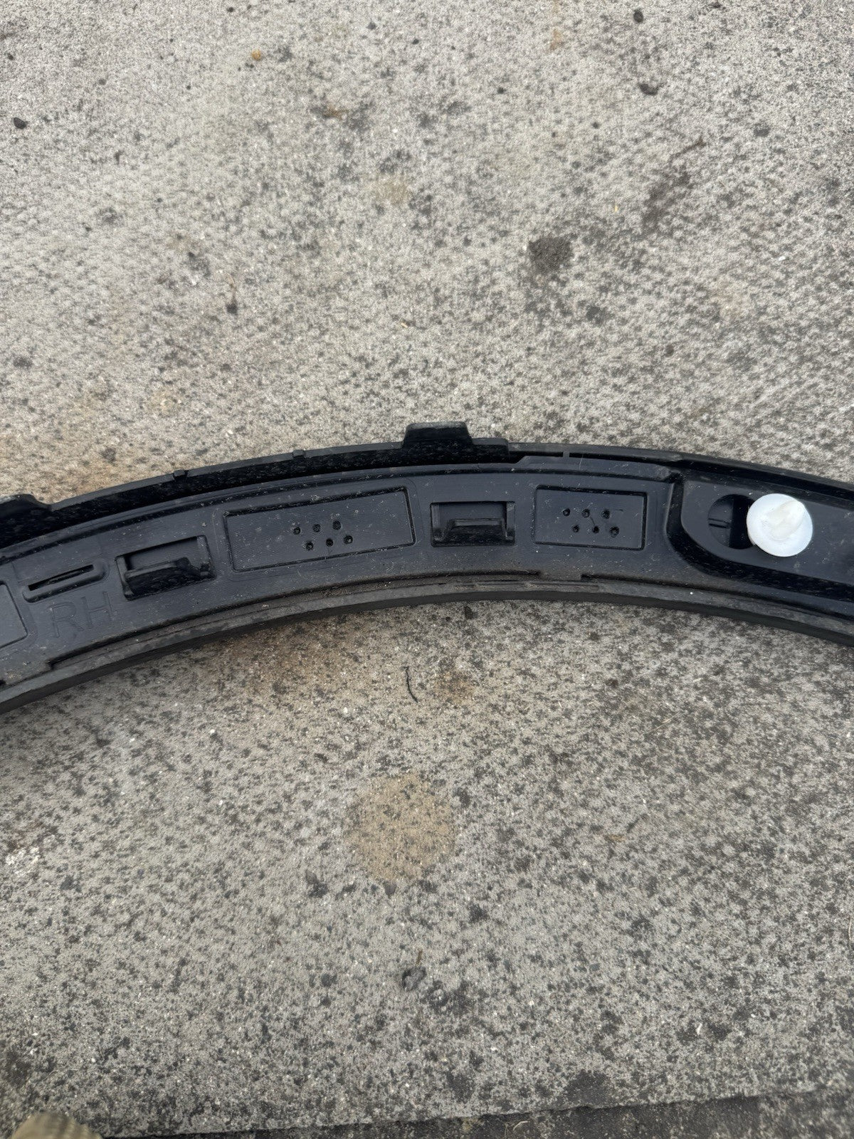 2023on Volvo XC40 Front Right Driver Wheel Arch Trim 32409197