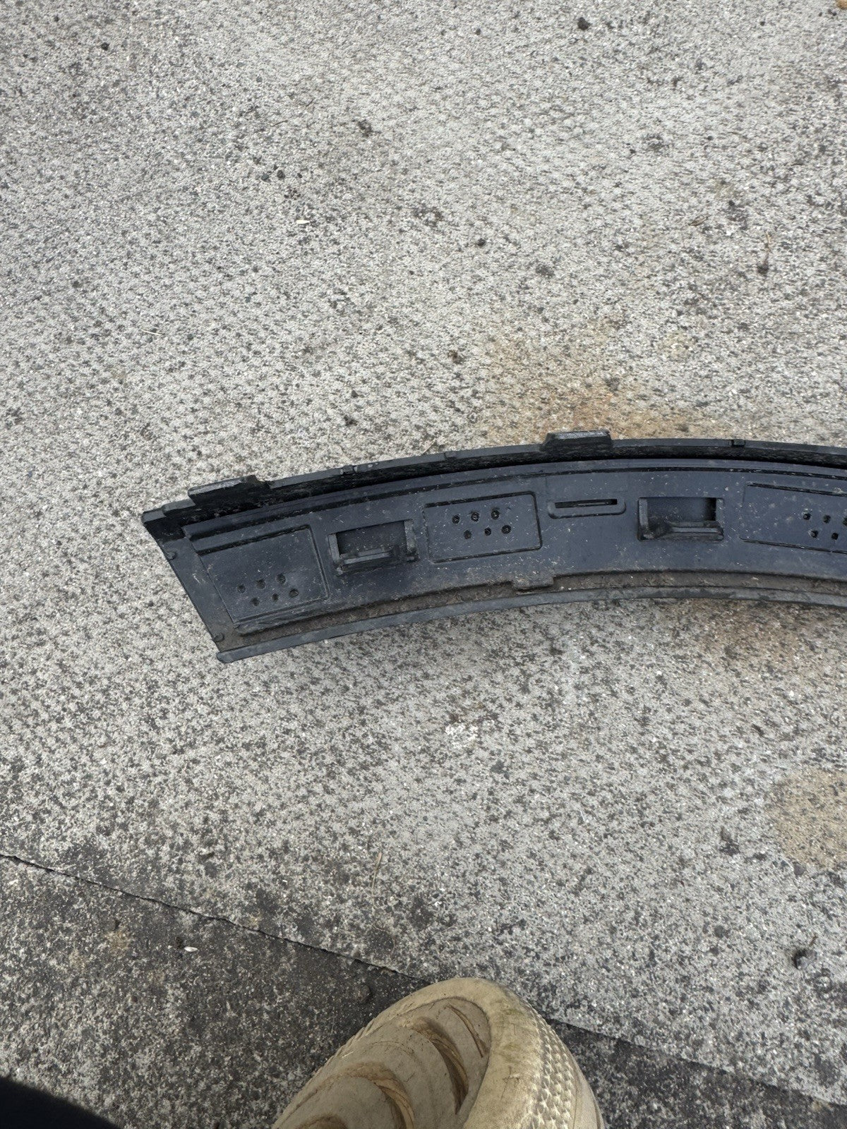 2023on Volvo XC40 Front Right Driver Wheel Arch Trim 32409197