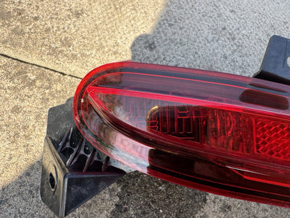 RANGE ROVER VELAR 2018-2022 GENUINE REAR RIGHT BUMPER FOG LIGHT J8A2-15K272-AF