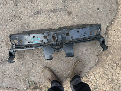 2024 VOLKSWAGEN TIGUAN mk 3 571853651J GRILLE