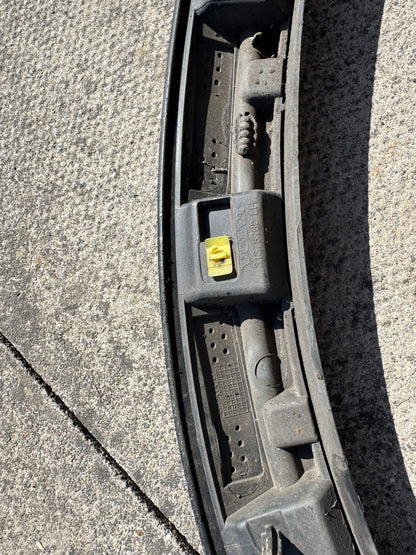 VOLVO XC90 WING ARCH MOULDING 14-22 PASSENGER SIDE FRONT B5 PLUS MHEV 31378162