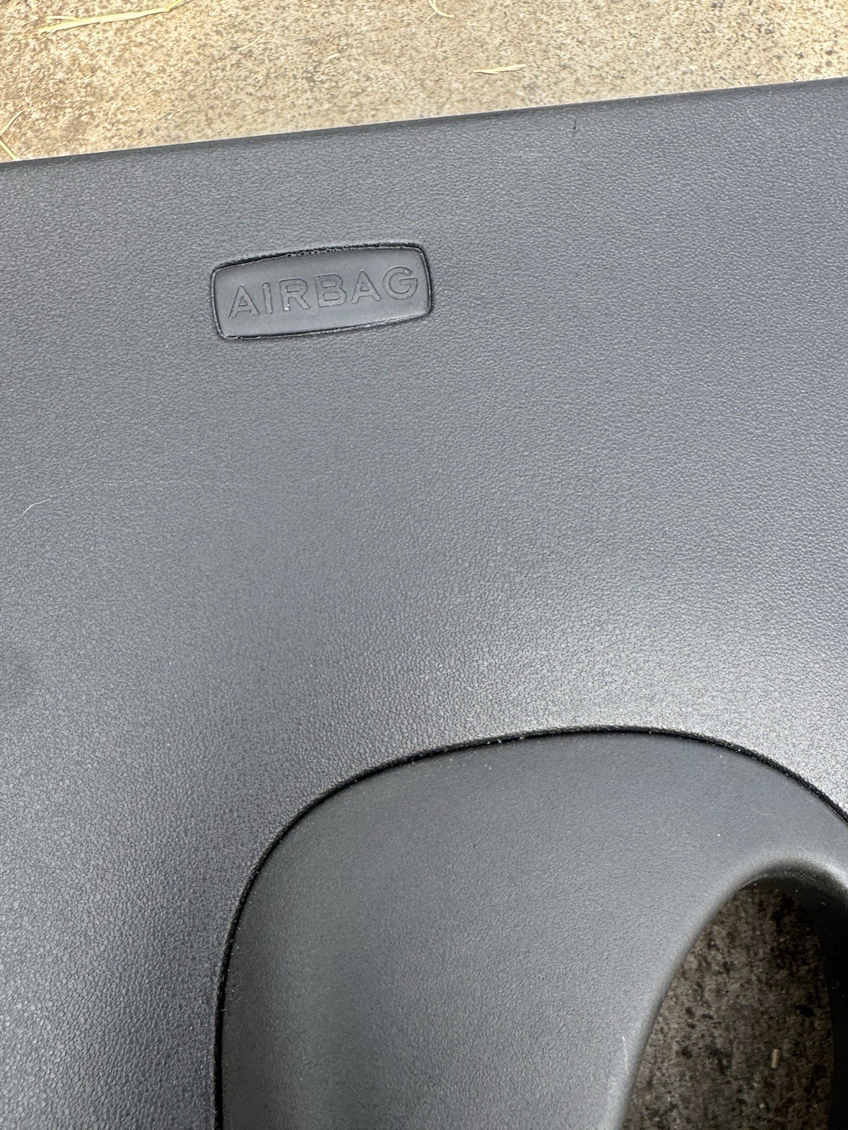 L8B2519A97 Land Rover LH panel