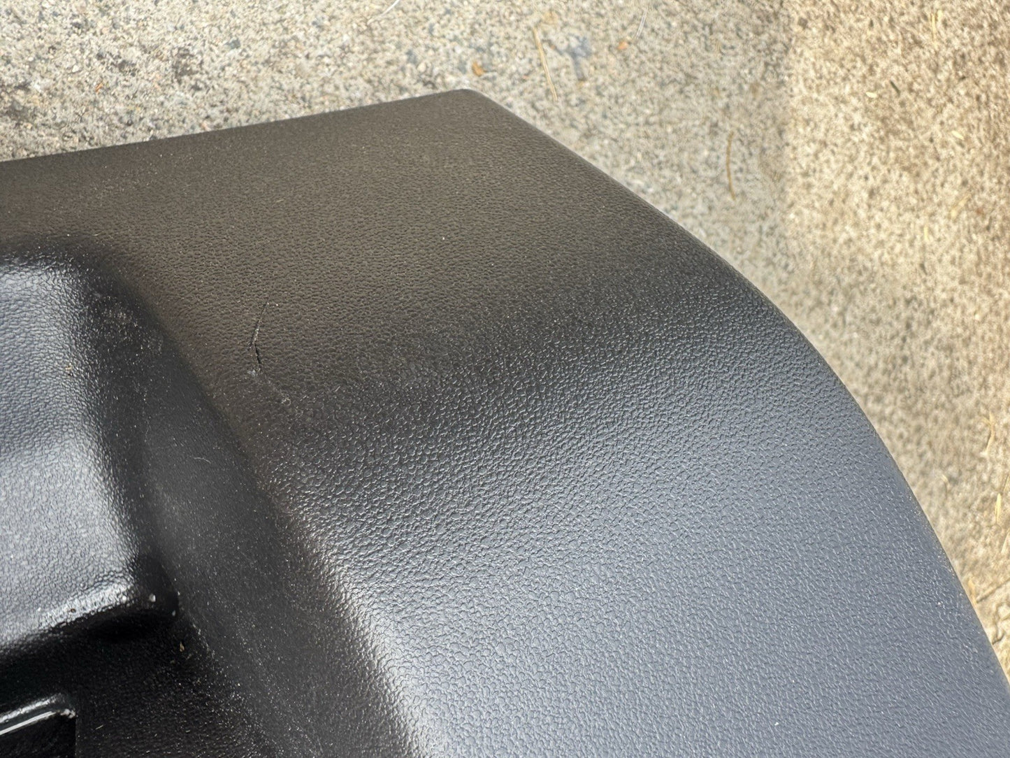 L8B2519A97 Land Rover LH panel