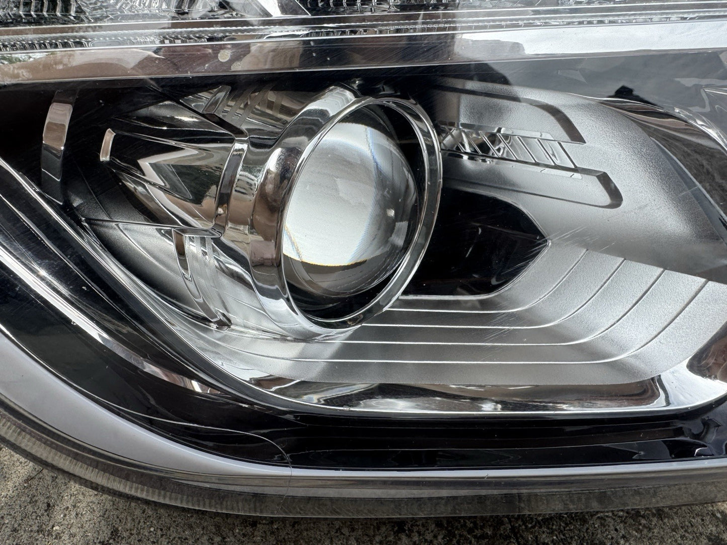 SSANGYONG MUSSO RIGHT HEADLAMP Q200 SERIES HALOGEN TYPE