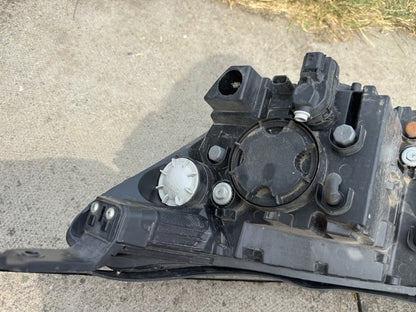SSANGYONG MUSSO RIGHT HEADLAMP Q200 SERIES HALOGEN TYPE