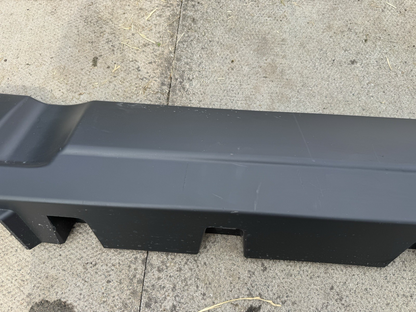 L663 Land Rover Defender Left Side Skirt L8B2-10155-AC