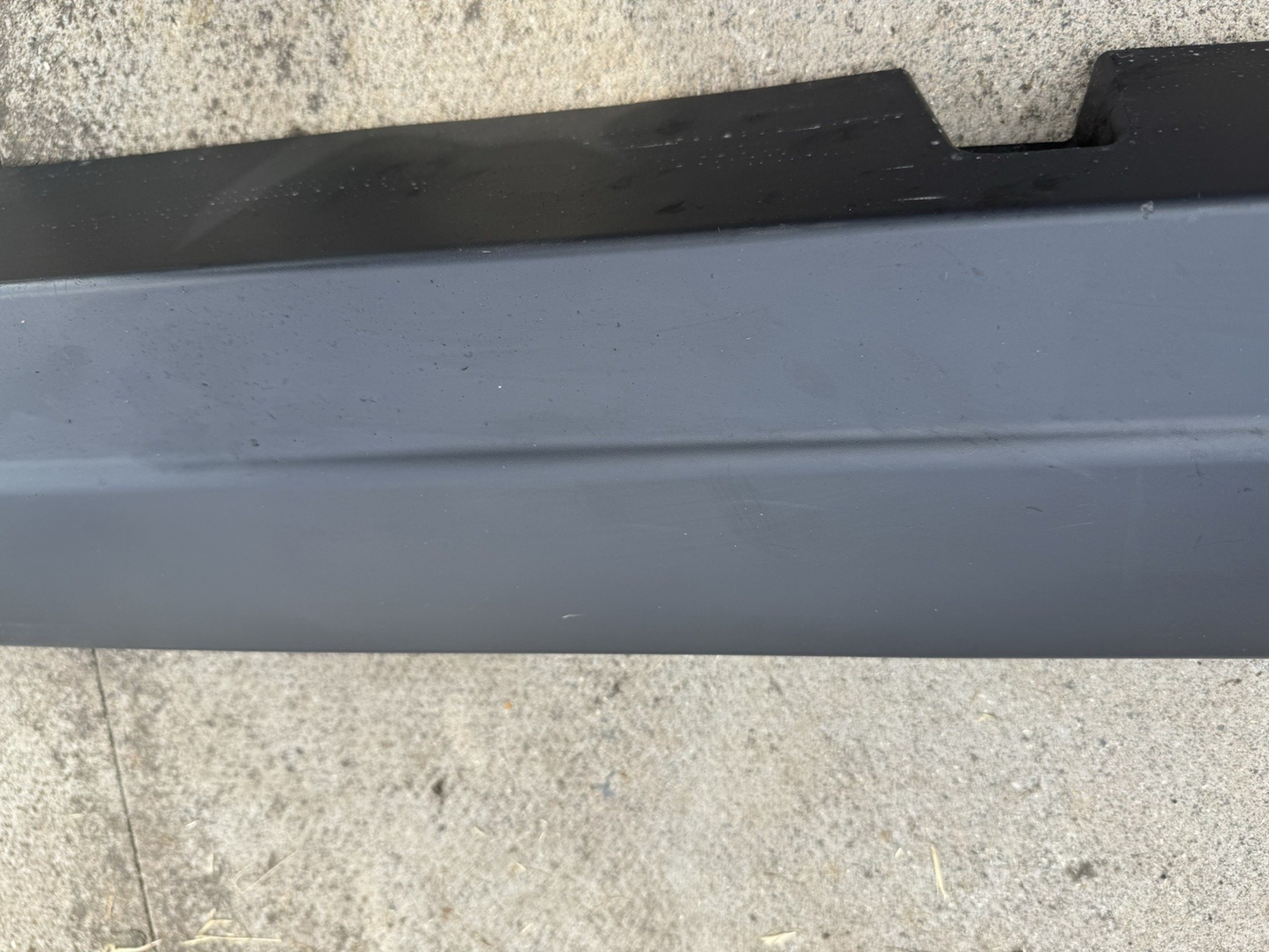L663 Land Rover Defender Left Side Skirt L8B2-10155-AC