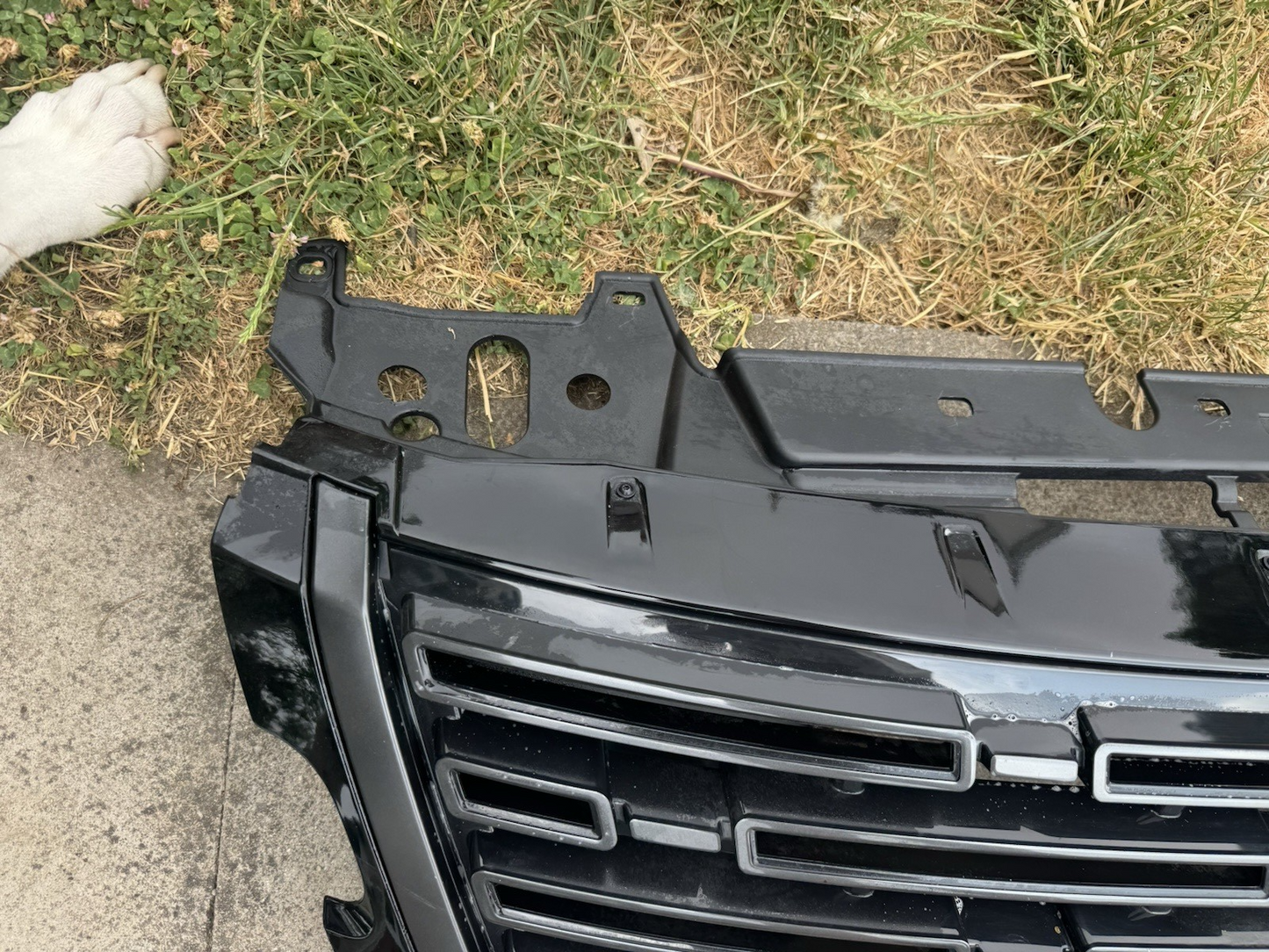 genuine RANGE ROVER VELAR L560 FRONT GRILL n8a2-8200-bb n8a28200bb