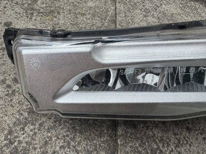 GENUINE Fog Light BMW X4 2018-2019 Lamp LED Passenger Side