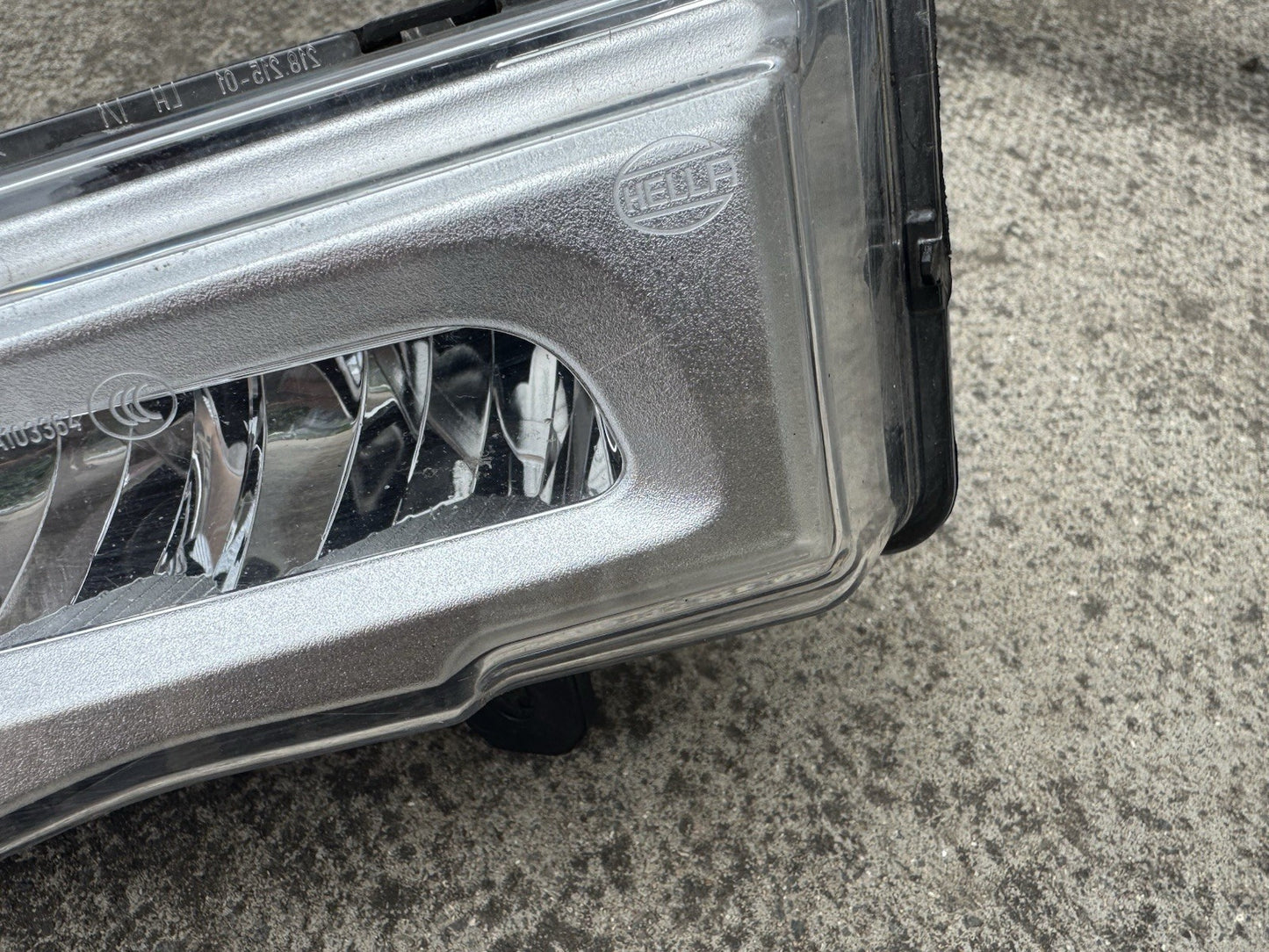 GENUINE Fog Light BMW X4 2018-2019 Lamp LED Passenger Side