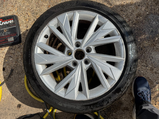 1x Genuine Audi A3 8Y 17” Alloy Wheel Rim 8Jx17 8Y0601025D Kerb Rashed