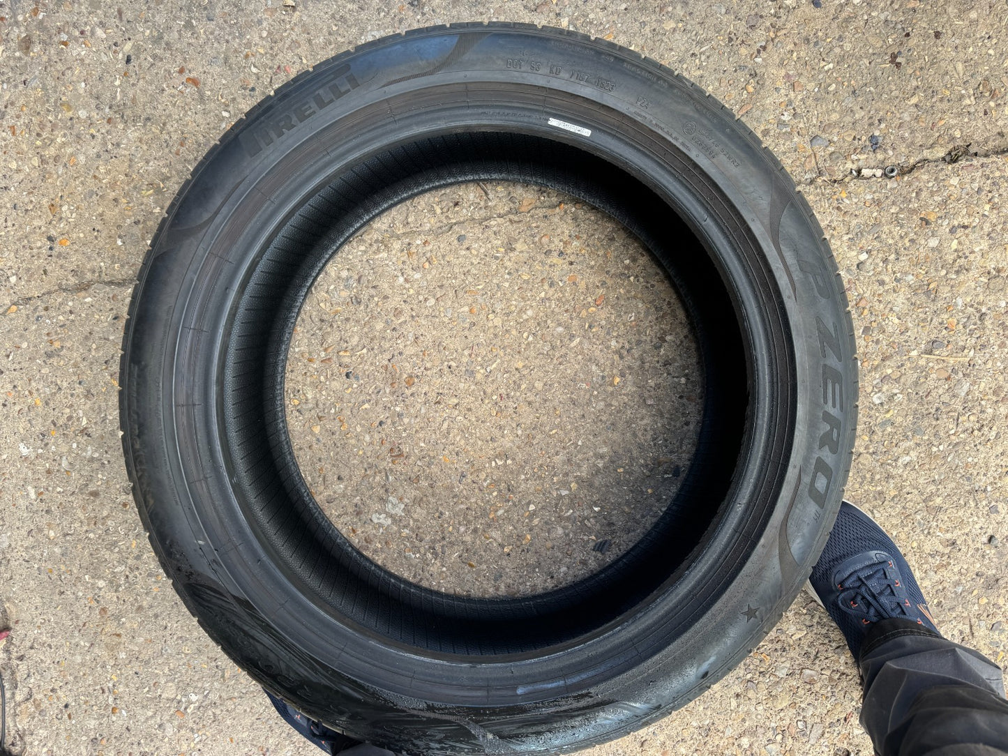 245 45 20 103W Pirelli P Zero Bmw⭐5mm no repairs