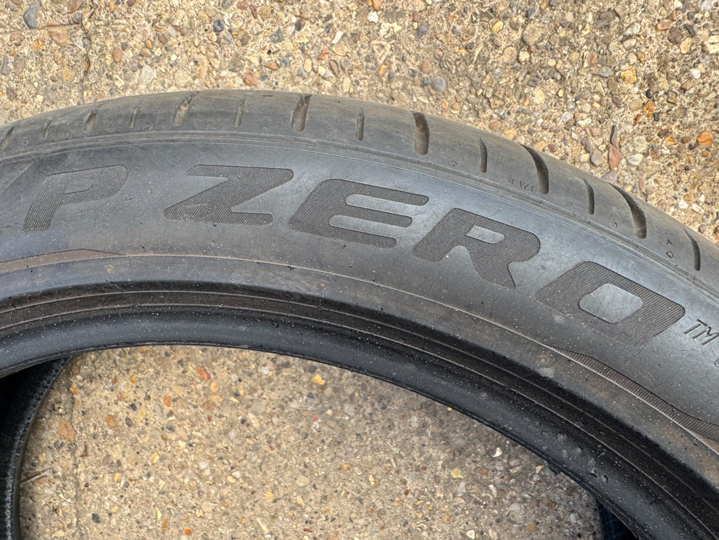 245 45 20 103W Pirelli P Zero Bmw⭐5mm no repairs