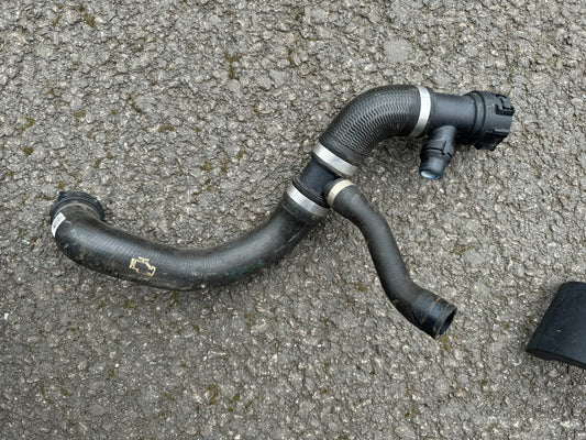 Hűtővízcső 8675281 BMW 2-ES SZÉRIA F22 2017 - 2019