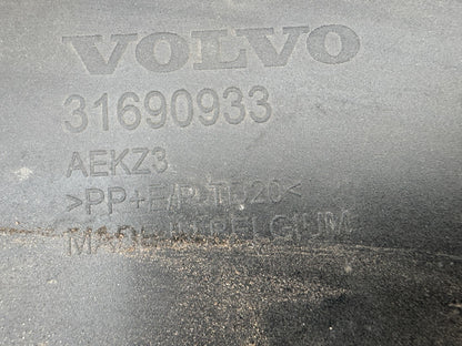กันชนหน้า VOLVO XC40 2022 ขึ้นไป 5 ประตู SUV แท้ p/n 31690933