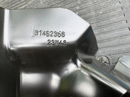 VOLVO XC40 PANEL BRACKET NEW GENUINE 31462356
