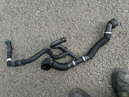 LAND ROVER DISCOVERY SPORT L550 1.5 P300e Hybrid 4x4 Hoses L8D2-8260-BA 2022