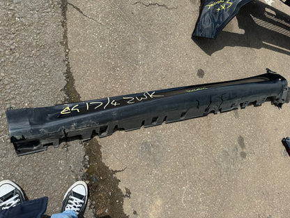 BMW X5 SIDE SKIRT LEFT 475 BLACK  F15 2013 - 2018 SCRATCHED AND DAMAGED