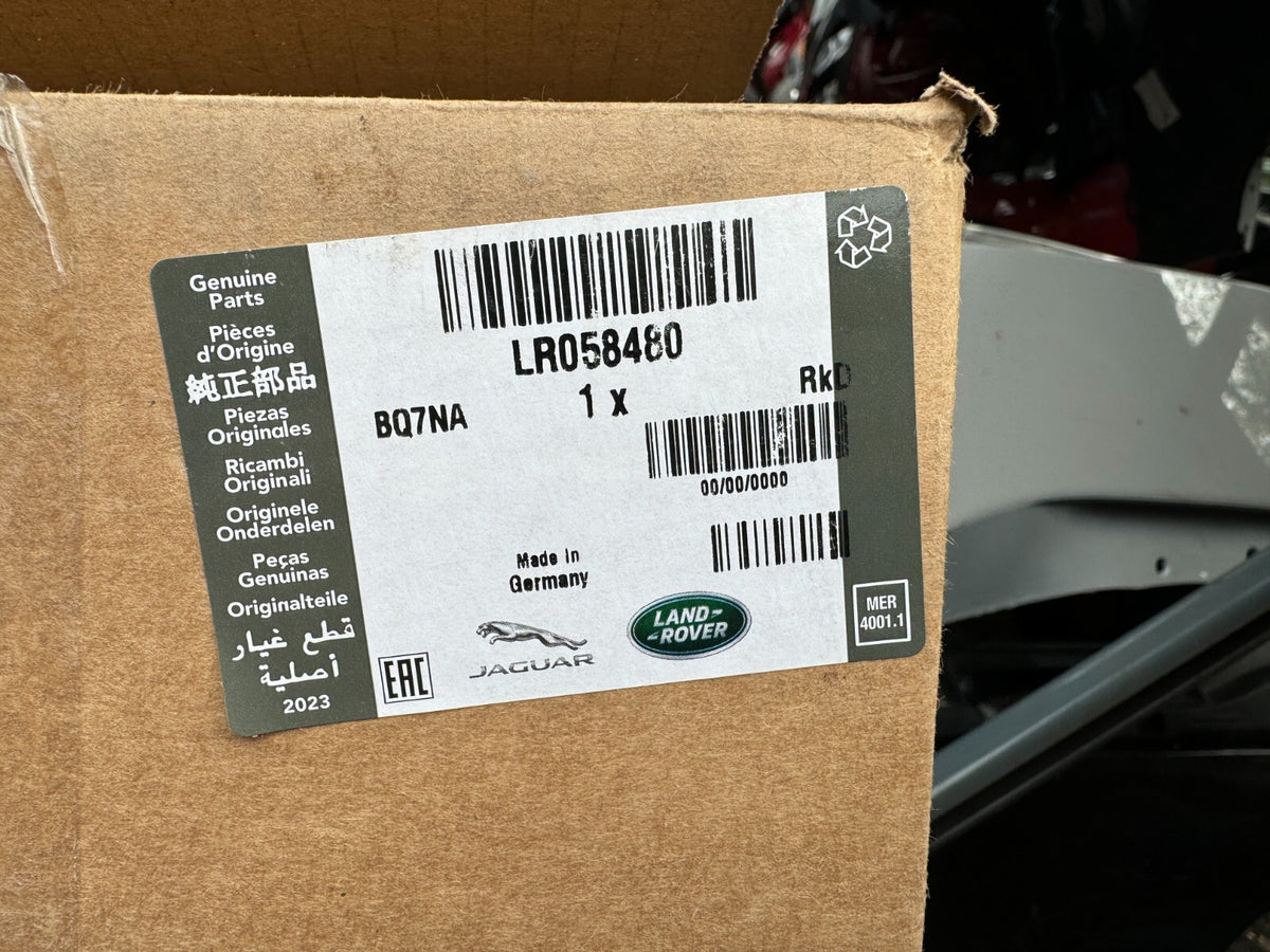 LR RR VELAR L560 Front Left Door Upper Moulding Strip LR058480 NEW GENUINE
