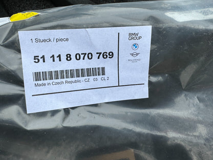 2019 BMW 8' F91 F92 M8 Penyerap Impak, Atas 51118070769 KEPINGAN POLISTERIN