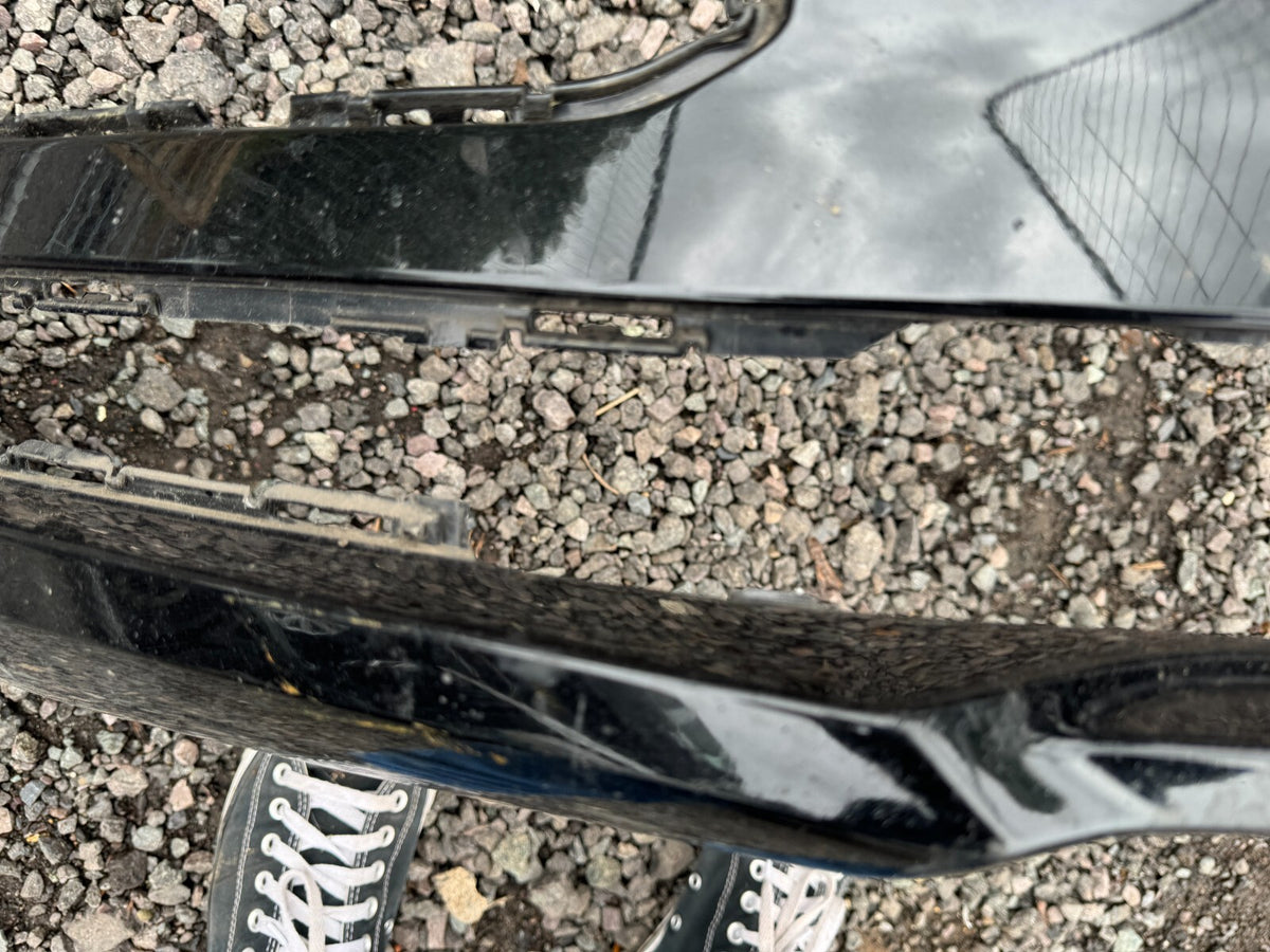 VOLVO V90 B4 B5 INSCRIPTION 2021 încoace PRELUNGIRE SPOILER BARA FATA DETERIORATĂ