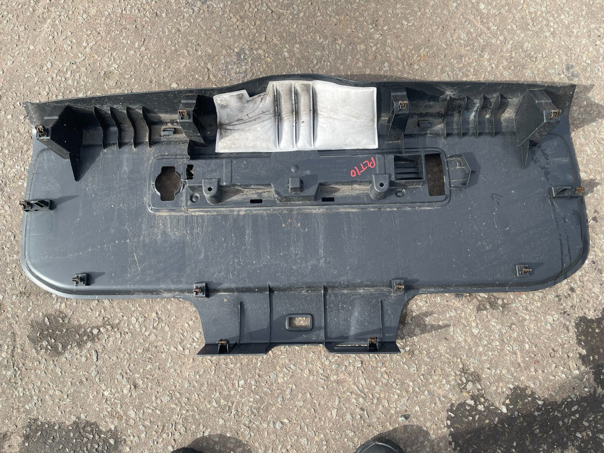 2018 - 2021 Lower Gate Trim - Volvo XC60 Part number: 31426914