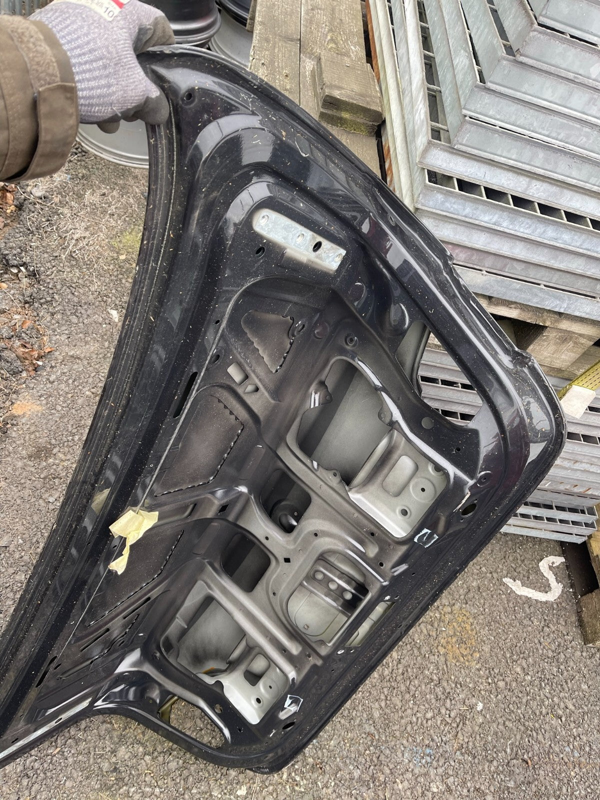 BMW 5 Series 520d Diesel Saloon 4/5dr Tailgate Boot Lid BARE
