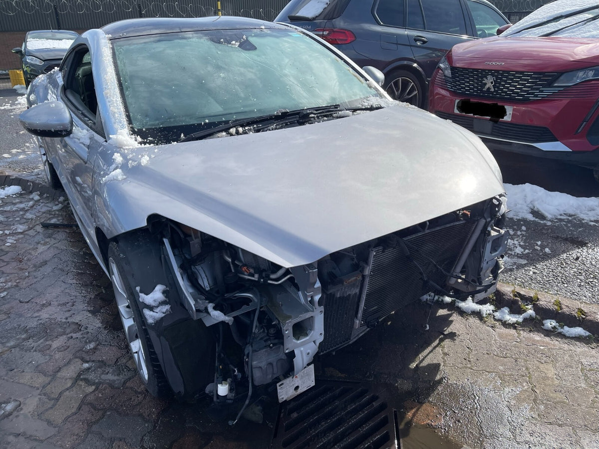 Repairable Salvage 2012 Peugeot RCZ 1.6 for parts or repair CAT N NON STRUCTURE