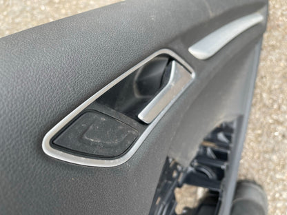 AUDI A3 S3 RS3 8V SALOON DRIVERS SIDE REAR DOOR CARD 8V5867306 FREE P&P