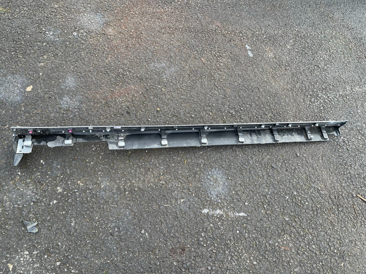 2019-2020 Hyundai Kona Electric 87751K4000PGY sill LH Left