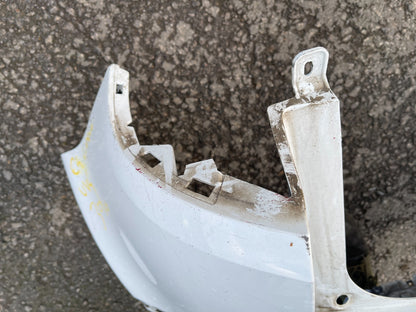 Land Rover Range Rover Evoque 2019 L551 Bumper Belakang Warna Fuji White