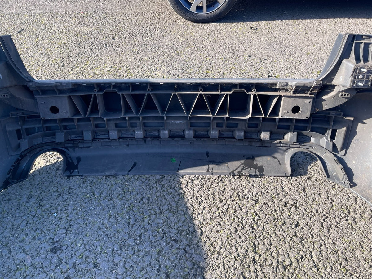 原廠 AUDI A4 B7 8E 四門房車 後保桿 8E5 807 511 L 2005-2008 含後下巴