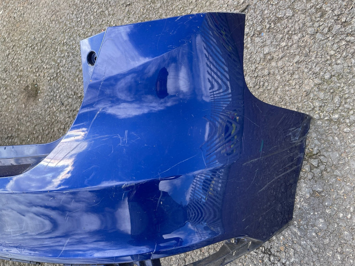 2015-2018 FORD FOCUS BUMPER BELAKANG WARNA BIRU. F1EB-17906-A