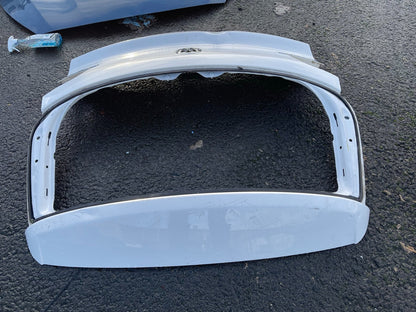 GENUINE VOLKSWAGEN TIGUAN TAILGATE BOOTLID 5N082717