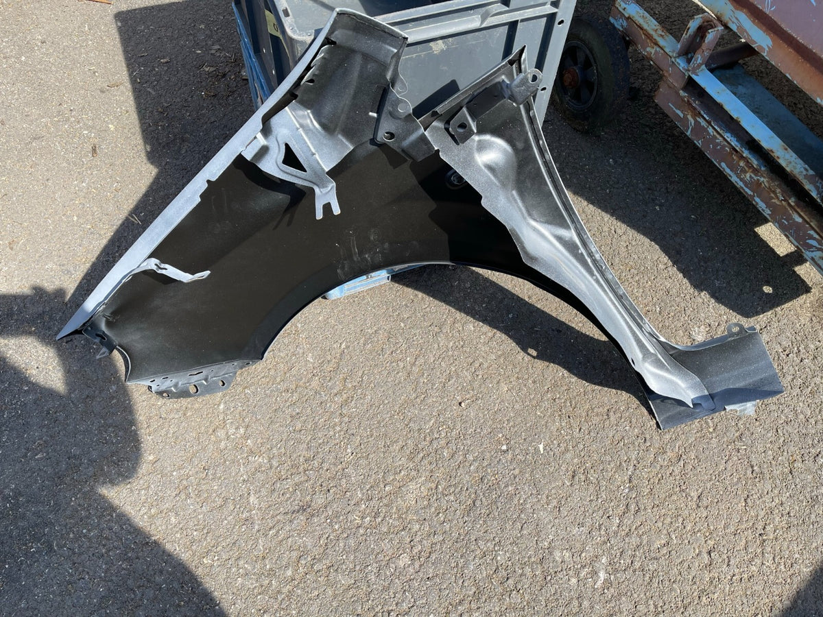 FIAT GRANDE PUNTO WING PANEL FENDER RIGHT HAND SIDE WING FENDER