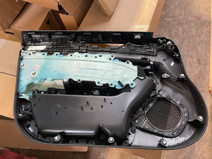 BRAND NEW JAGUAR XE X760 RHF O/S DRIVER SIDE FRONT DOOR CARD EBONY 2019