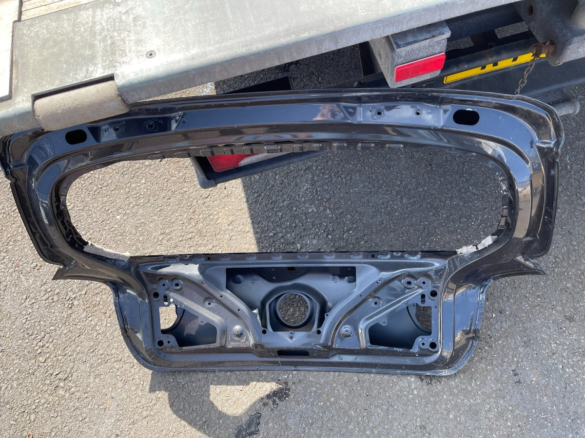 BMW 1 SERIES BARE TAIL GATE