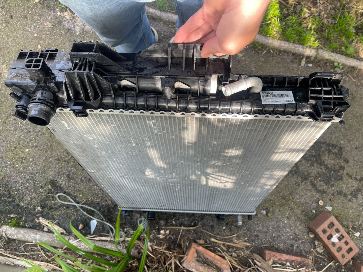 SET RADIATORS V90 S90 II B4 B5 B6 MILD-HYBRID 32138764