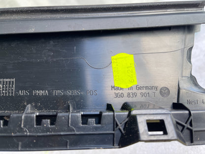 2022 VW PASSAT TÜRBLENDE B-SÄULE HINTEN LINKS 3G0839901T