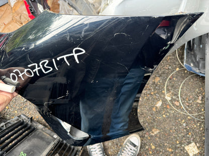 GENUINE TOYOTA PRIUS MK4 15-2019 FRONT LEFT PASSENGER SIDE BUMPER CORNER