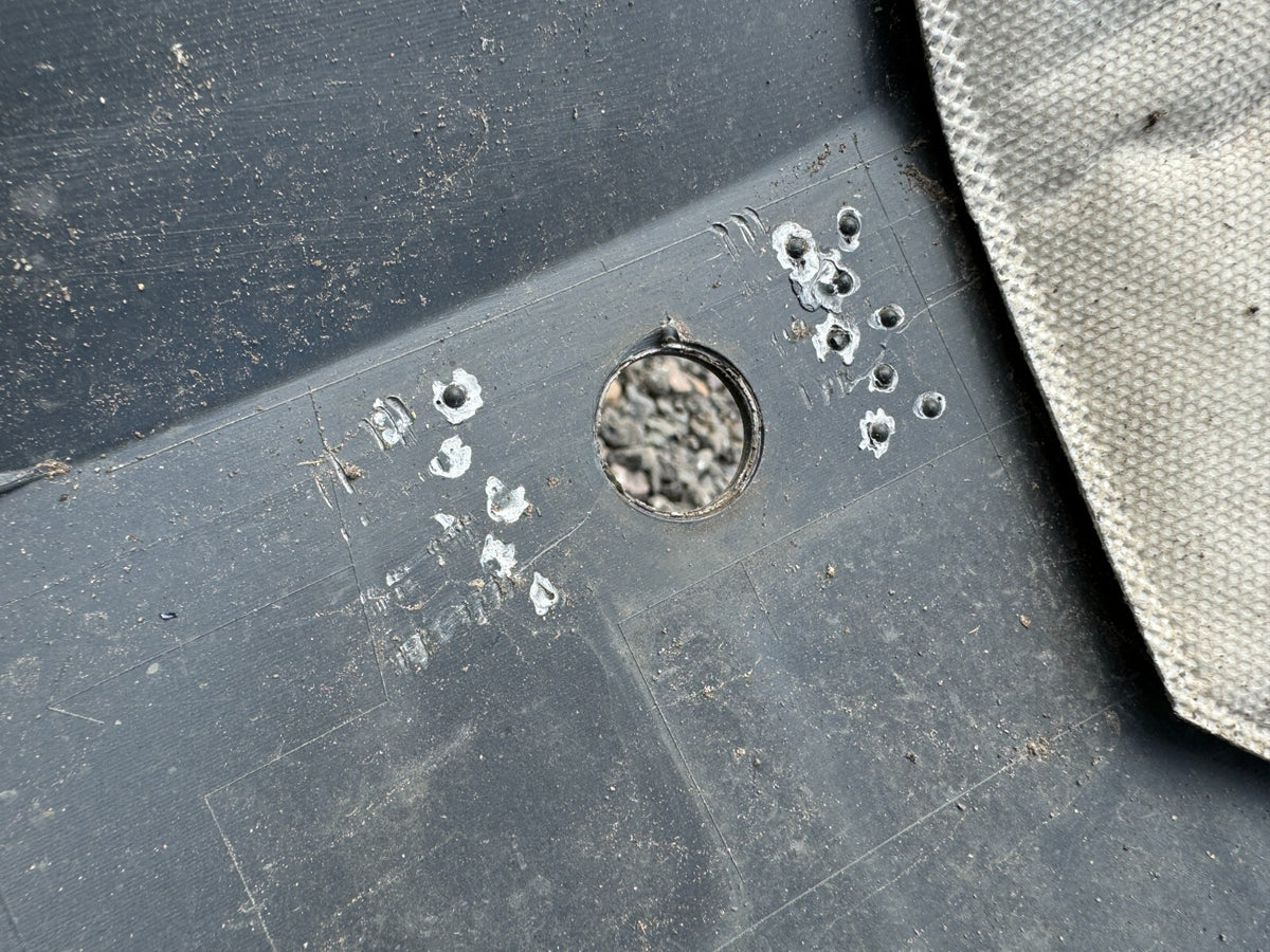 VW GOLF MK7 原廠 後保桿/下擾流板 5G6807421 2013-2017 5G6807421 5G6807568