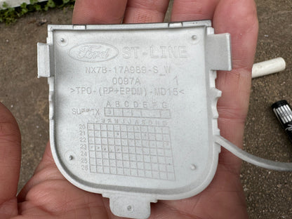 2023 Ford Focus ST Line 前保桿拖車鉤飾蓋 NX7B-17A989-S
