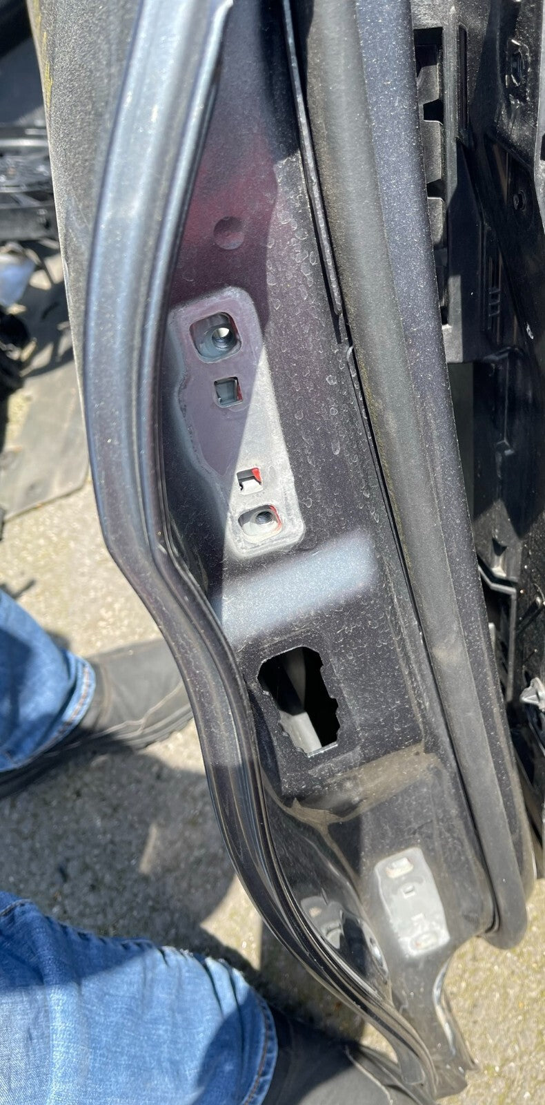 2021 MERCEDES C CLASS DOOR REAR DRIVER SIDE SCRATCHED AND DENTED