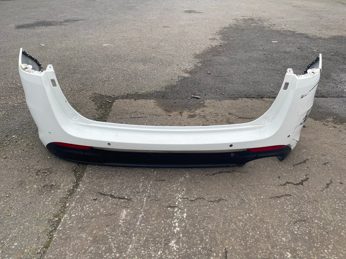 原廠 Kia Optima 2016-2018 Sportswagon 旅行車 後保桿 料號 86611-D4300