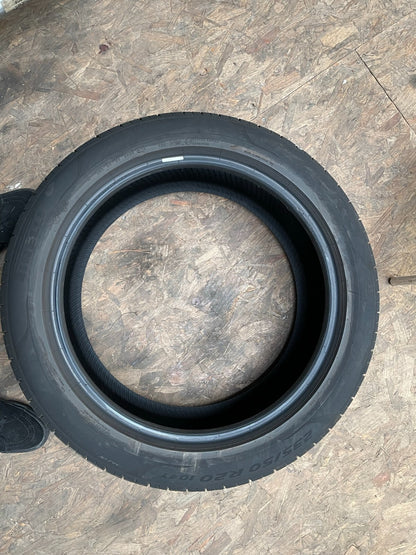 235 50 20 Y Pirelli P Zero JLR 6.36 mm