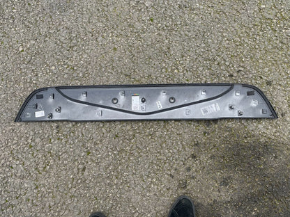 2019 List Pintu Bagasi Kia Ceed 87370J7000 HYUNDAI/KIA Moulding assy-back panel
