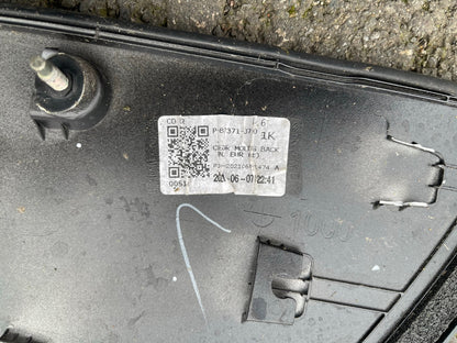 2019 List Pintu Bagasi Kia Ceed 87370J7000 HYUNDAI/KIA Moulding assy-back panel