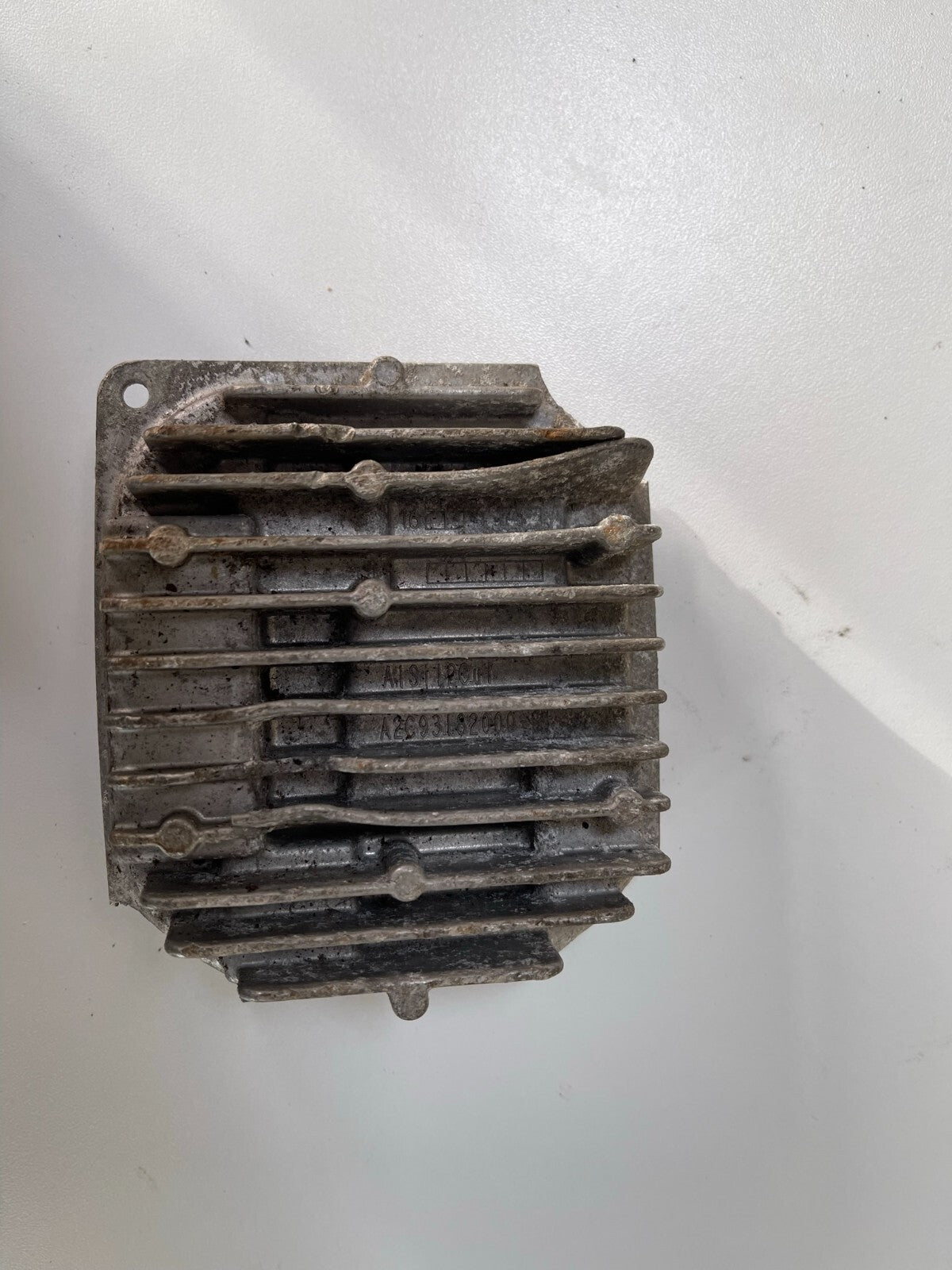 VOLVO ECU 電腦控制模組 單元 10490050680 A2C99886901