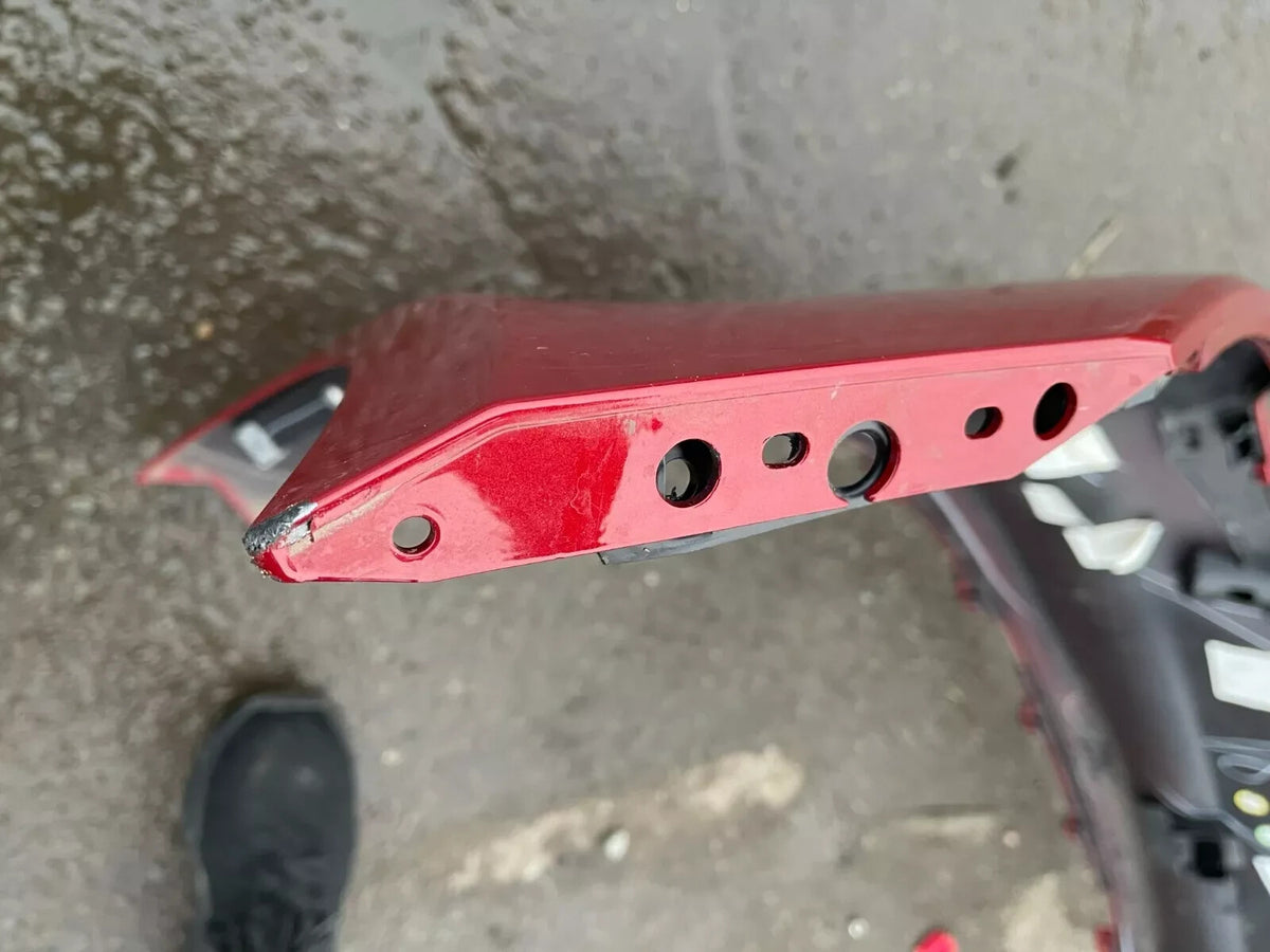 2022 Jaguar F-Type P450 bumper belakang warna Firenze Red X152